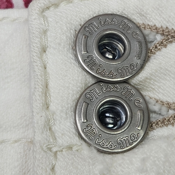 Miss Me Women's Denim MIni Skirt Flap Pockets Eyelet Trim Off White S - Picture 4 of 10